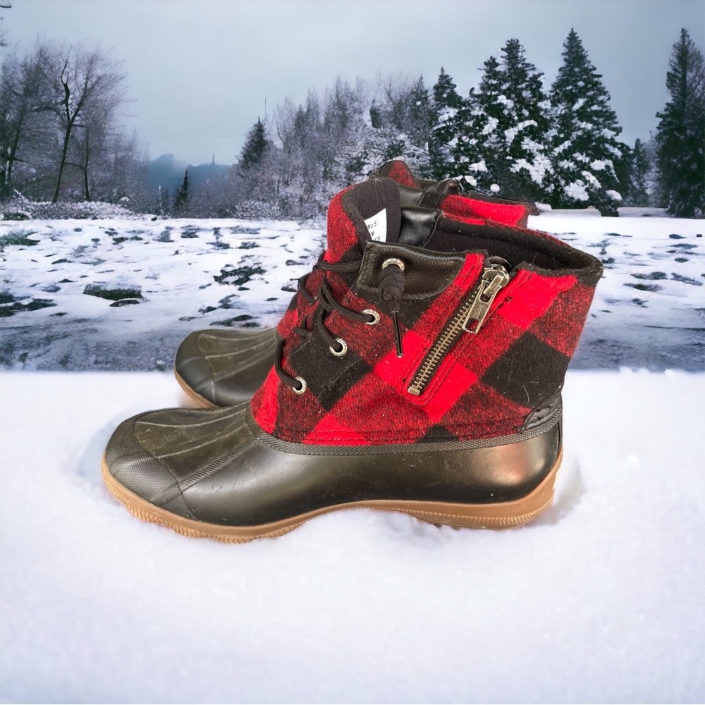 Sperry Women’s Waterproof Rubber Boot Cold Bay Chukka Buffalo size  9